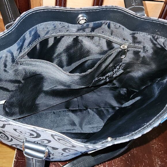 NWOT Retro Moda Design Black Shoulder/Travel Bag - Picture 5 of 8